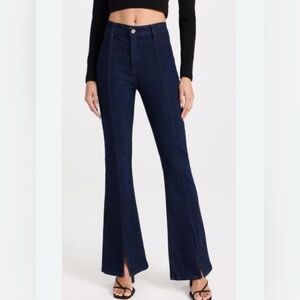 WHO WHAT WEAR Women's Dark Blue Flared Jeans like‎ new! EUC